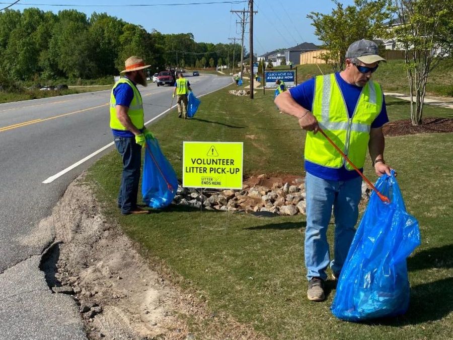 Meritage Homes Litter Cleanup